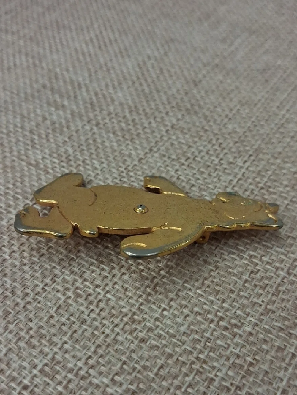 Source Unknown gold tone